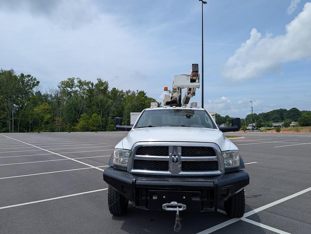Used 2017 Dodge Ram 5500 4x4 Versalift SST40 45’ Articulating/Telescopic Insulated Bucket Truck