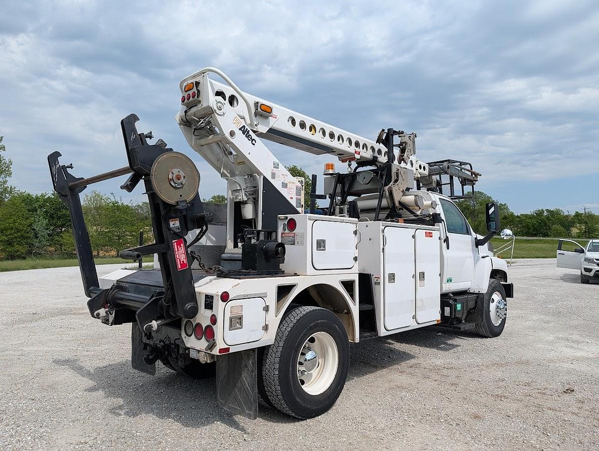 Used 2005 GMC 8500 Altec AT40C Telescopic Cable Placer with Reel Bar and Winder