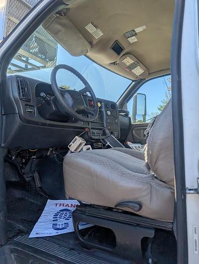 Used 2005 GMC 8500 Bucket Truck with an Altec AT40C Telescopic Cable Placer with Reel Bar and Winder