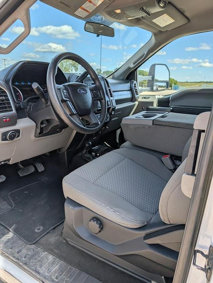 Used 2017 Ford F550 4x4 ETC MH40IH Articulated/Insulated/Telescoping