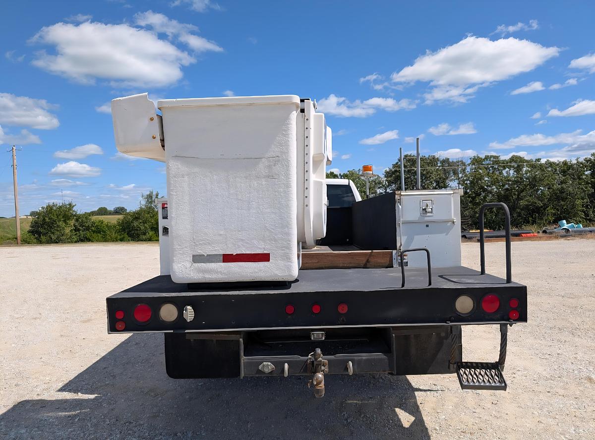 Used 2011 Dodge Ram 5500 Altec AT237 42' Articulated/Telescoping Non-insulated Bucket