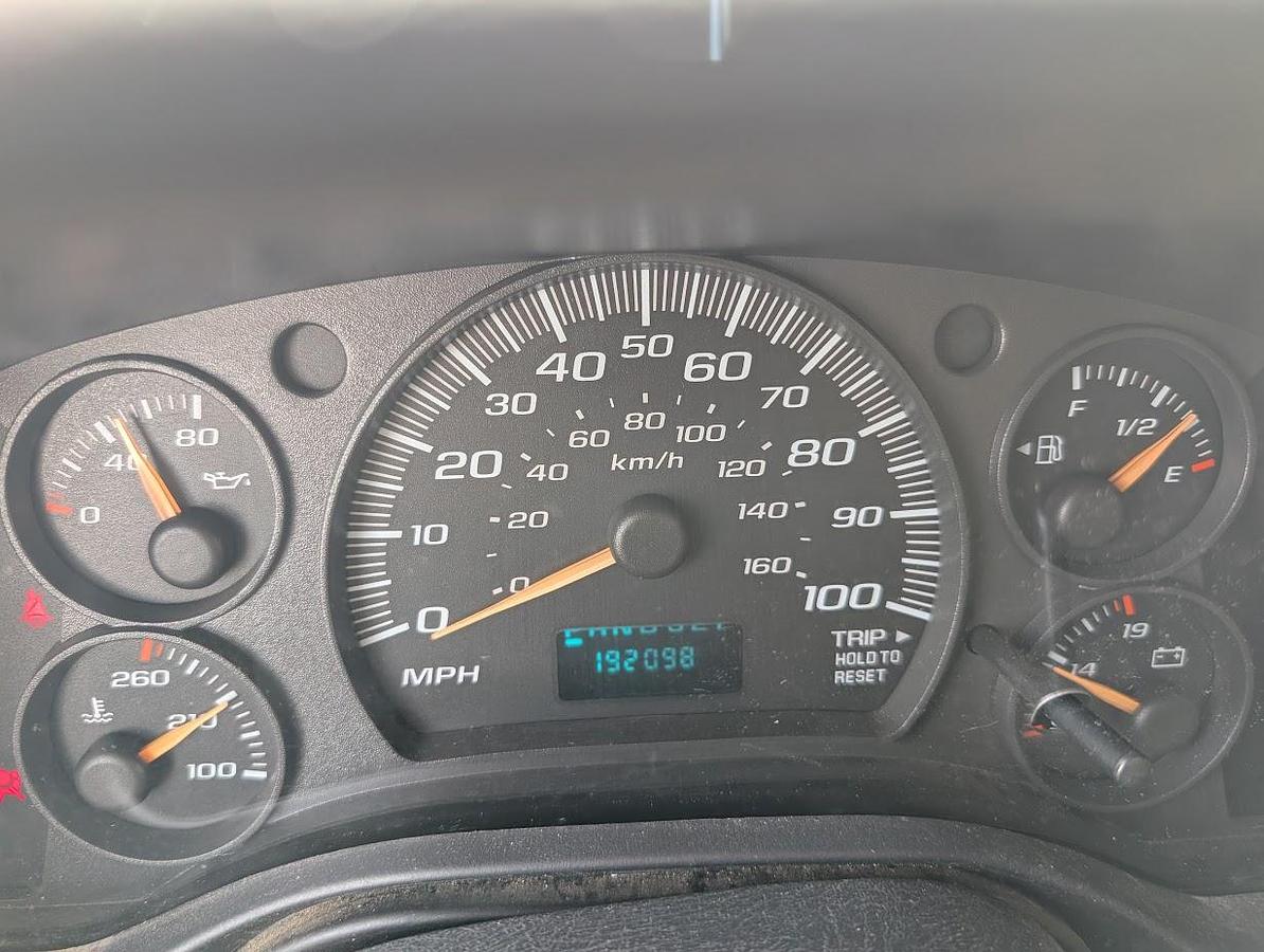 Used 2007 Chevrolet G-3500 Cutaway Cable Splicing Van Kohler Manhole Support System