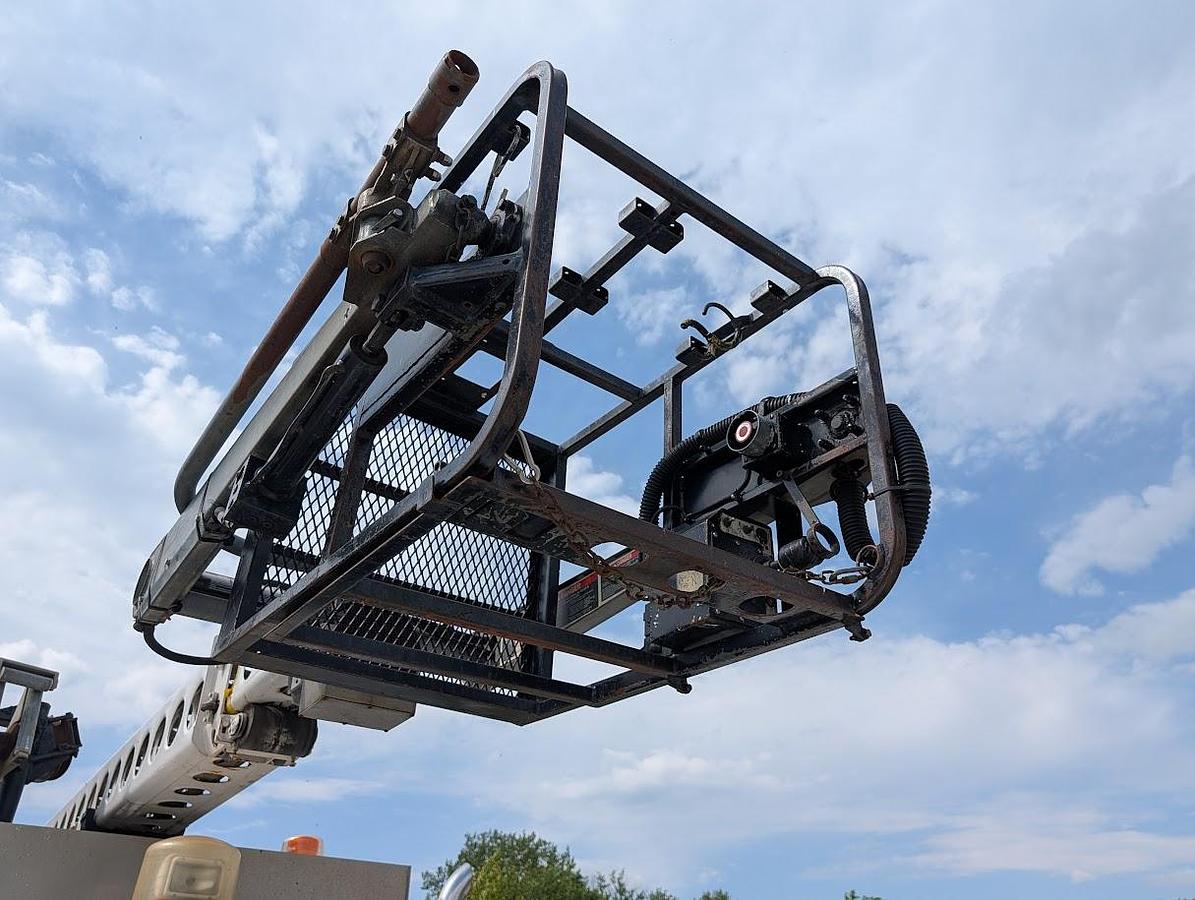 Used 2005 GMC 8500 Altec AT40C Telescopic Cable Placer with Reel Bar and Winder