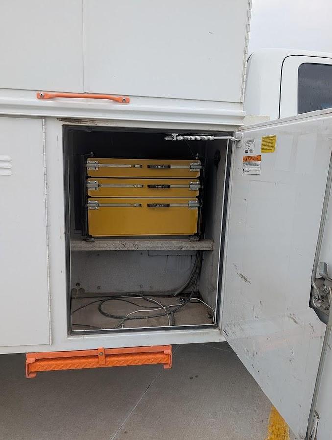 Used 2012 Dodge Ram 5500 4x4 Enclosed High-Top Service Truck