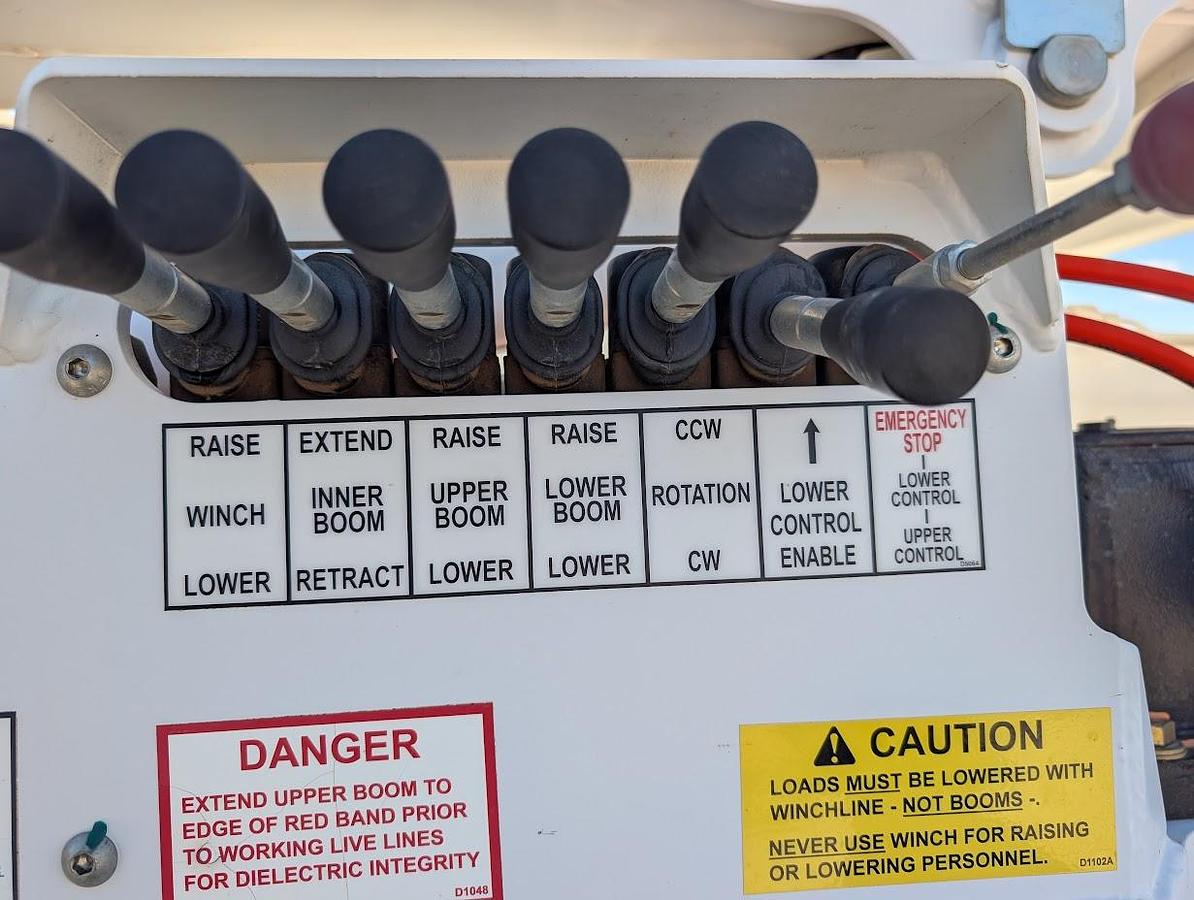 Used 2018 Dodge 5500 4x4 ETI 45' Bucket Material Handling Jib Articulated Telescoping