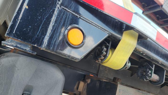 Used 2005 Sterling Cleasby 31' Roofing Conveyor Truck with Automatic Transmission