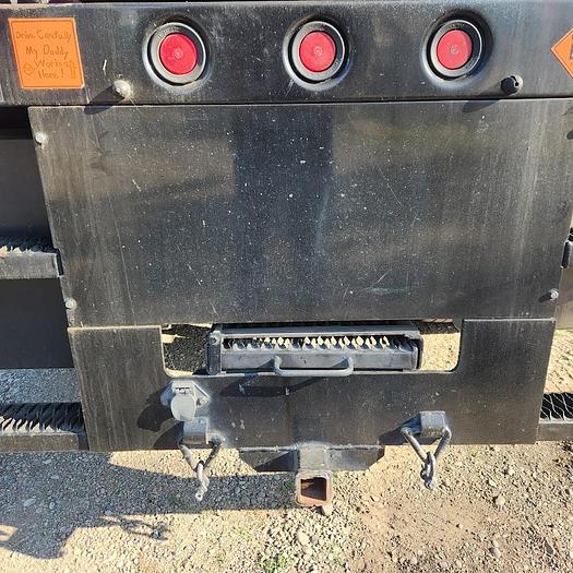 Used 1997 GMC 7500 Utility Truck with Elliott ECL-3-55 59' Telescopic Platform Hydraulic Crane