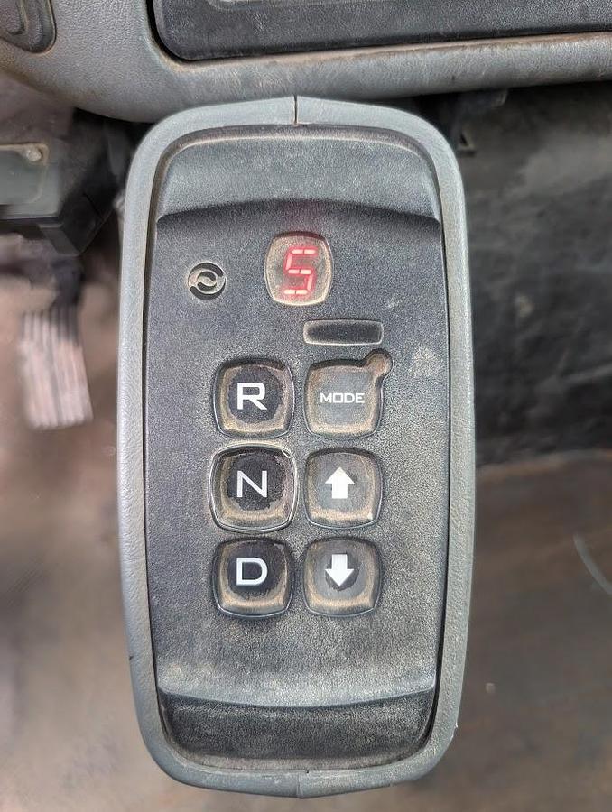 Used 2004 International 7300 4x4 Telelect Commander 4045 Digger Derrick