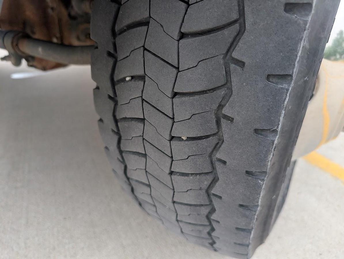 Used 2012 Dodge Ram 5500 4x4 Enclosed High-Top Service Truck