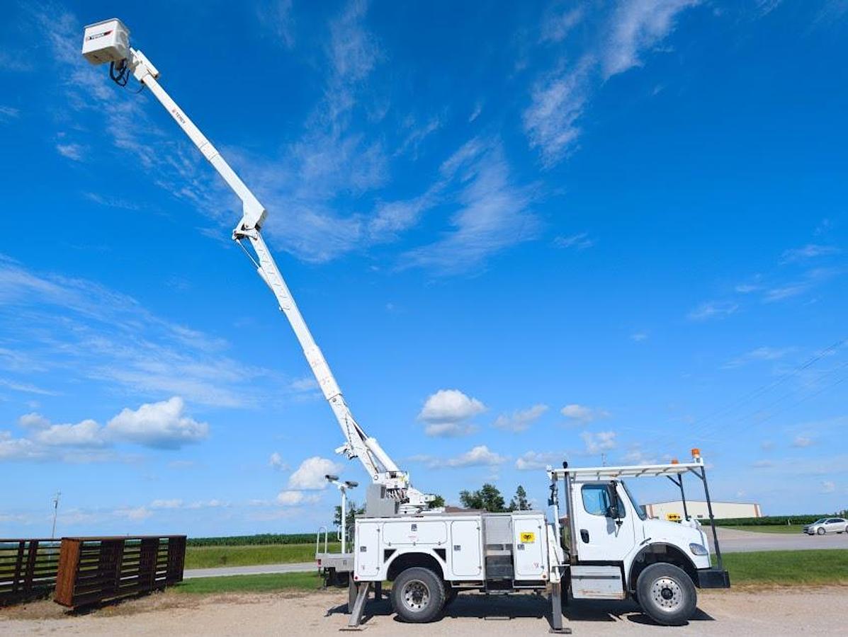 Used 2018 Freightliner M2