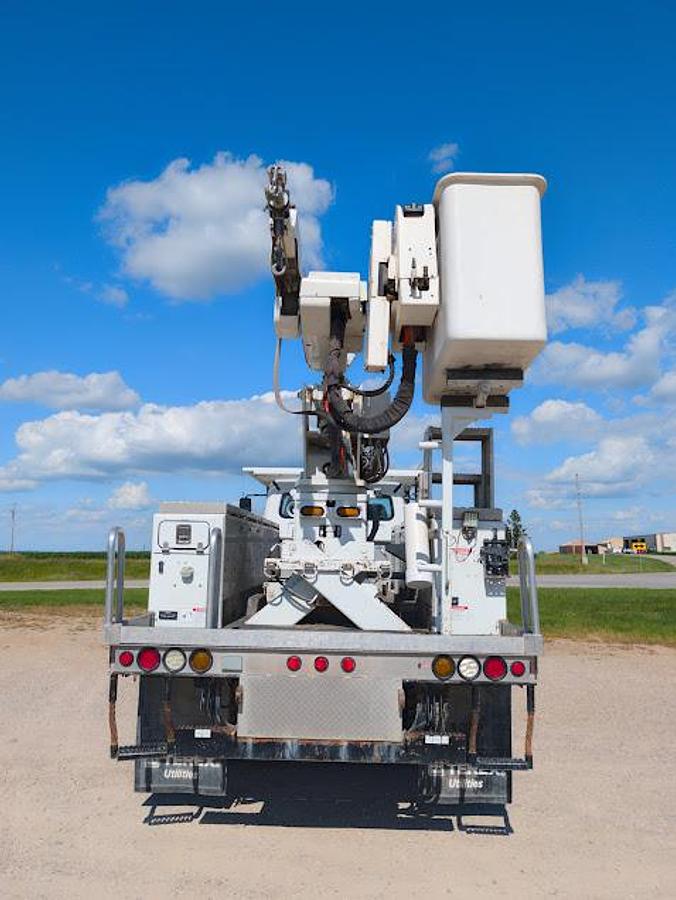 Used 2018 Freightliner M2