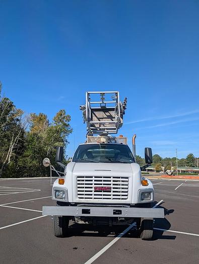 Used 2005 GMC 8500 Bucket Truck with an Altec AT40C Telescopic Cable Placer with Reel Bar and Winder