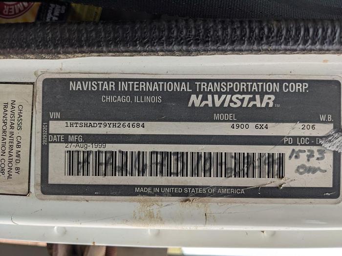 Used 2000 International 4900 Tandem Axle Flatbed Altec A65 70' Articulated Bucket truck