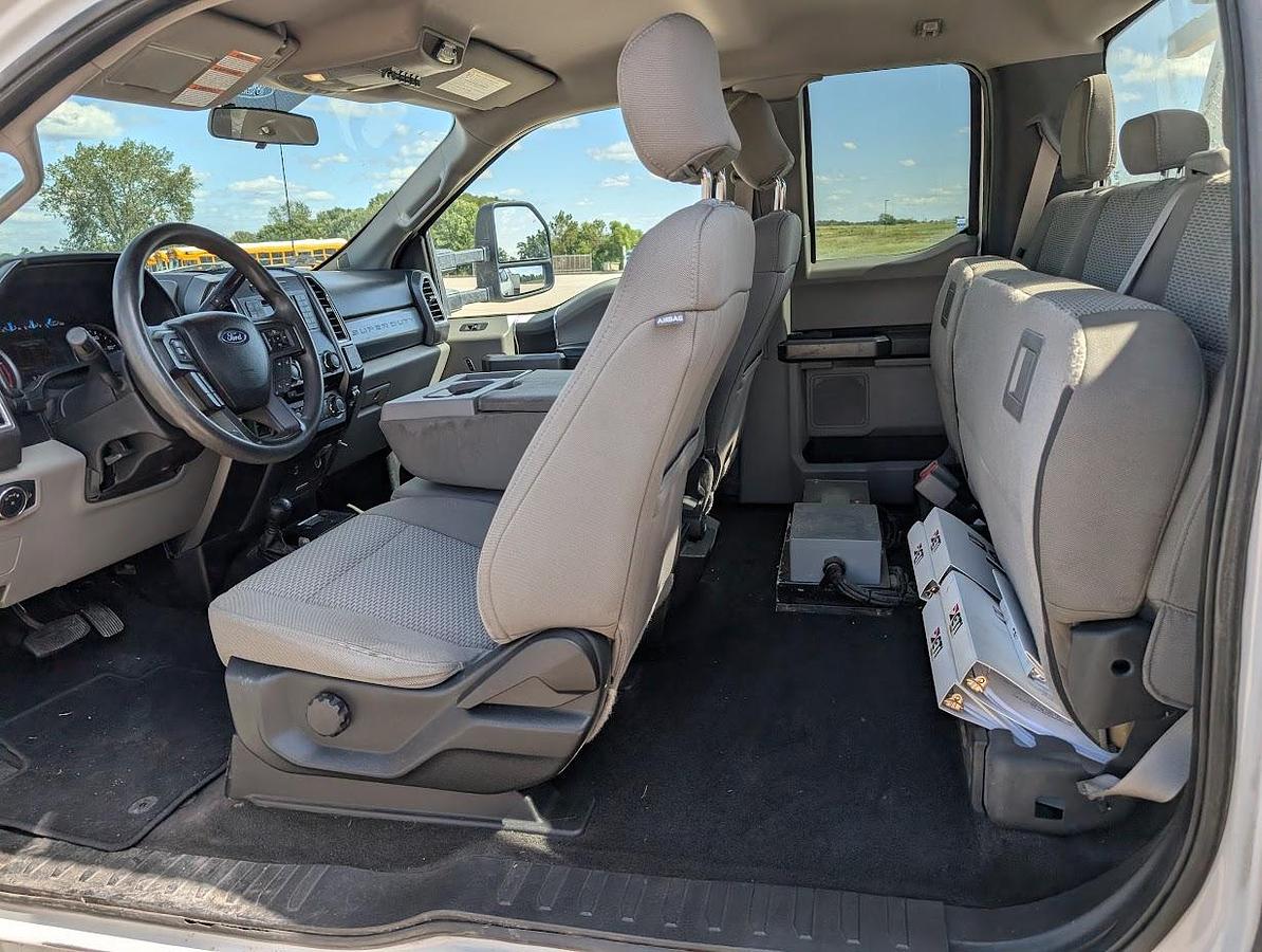 Used 2017 Ford F550 4x4 ETC MH40IH Articulated/Insulated/Telescoping