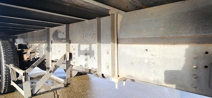 Used 2006 GMC 6500 20' Flatbed 36' Cleasby Roofing Conveyor Truck