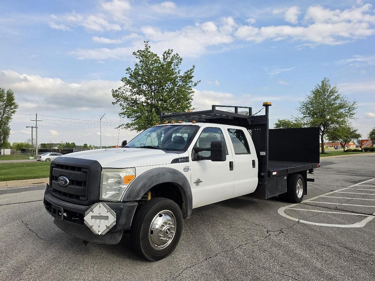 Used 2013 F550 4x4 12' Flatbed 4' Lift Gate
