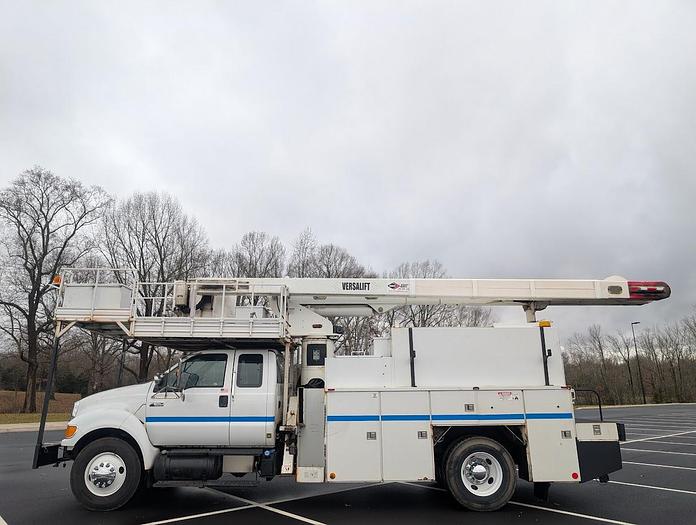 Used 2011 Ford F650XL 4x2 60' Versalift Forestry Bucket Truck
