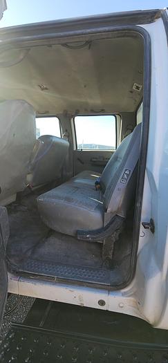 Used 2004 Ford 650 XL 4x2 Crew Cab Flatbed with 18' Bed