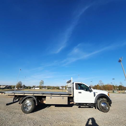 Used 2017 Ford F450 XLT 4x4 16' Scott Aluminum Tilt Flatbed with Knapheide Hoist Gas Engine