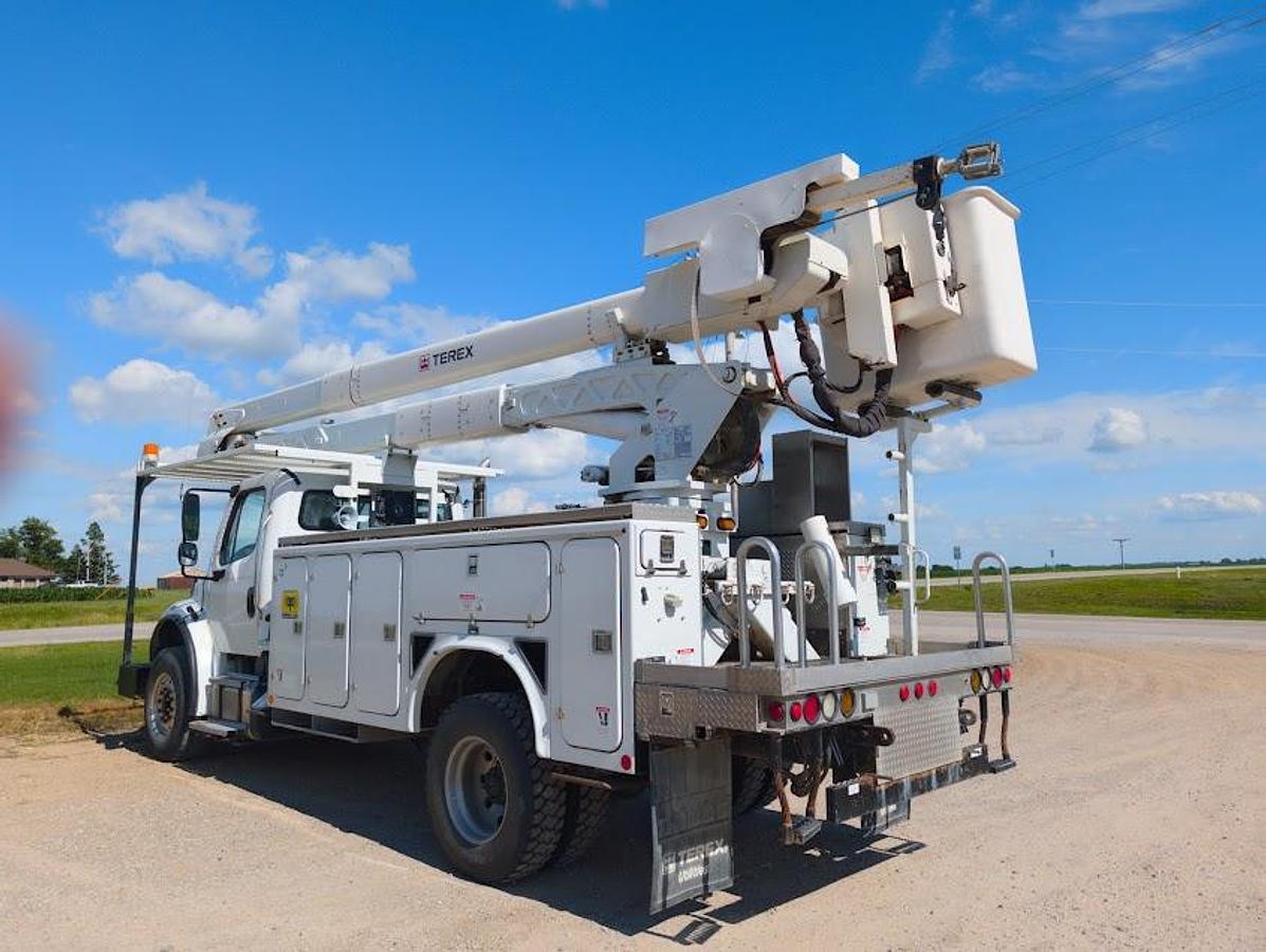 Used 2018 Freightliner M2