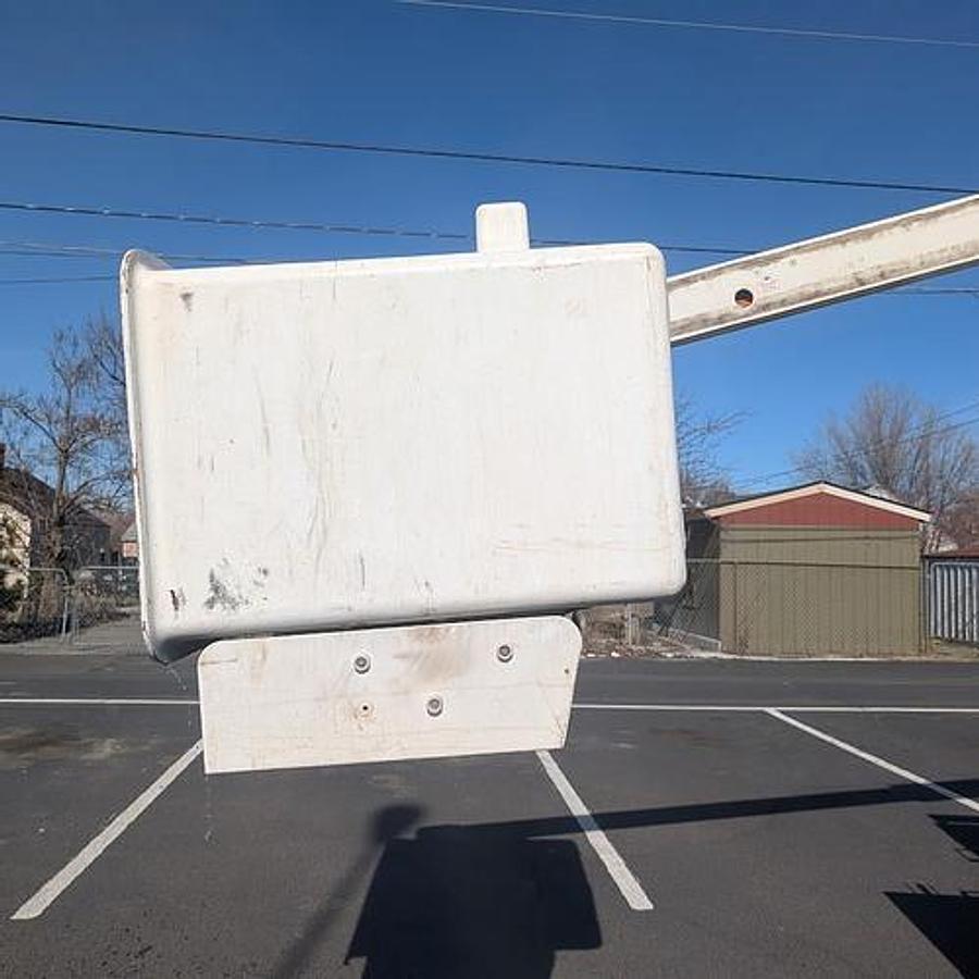 Used 2017 Dodge Ram 5500 4x4 Versalift SST40 45’ Insulated/Articulating/Telescoping