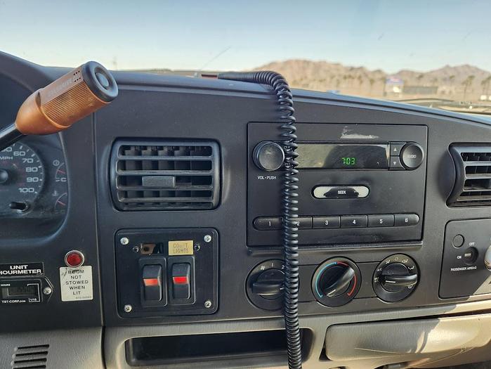 Used Ford F550 Bucket Truck with an Altec AT 237 Articulated and Telescoping