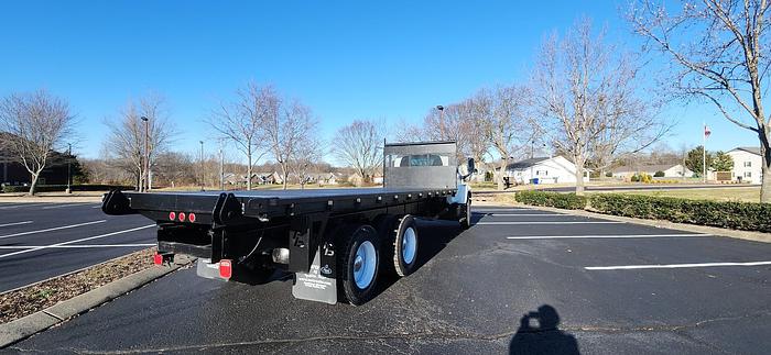 Used 2007 Chevrolet 8500 6x4 24' Flatbed Forklift Truck with Princeton Piggyback Forklift Mounts