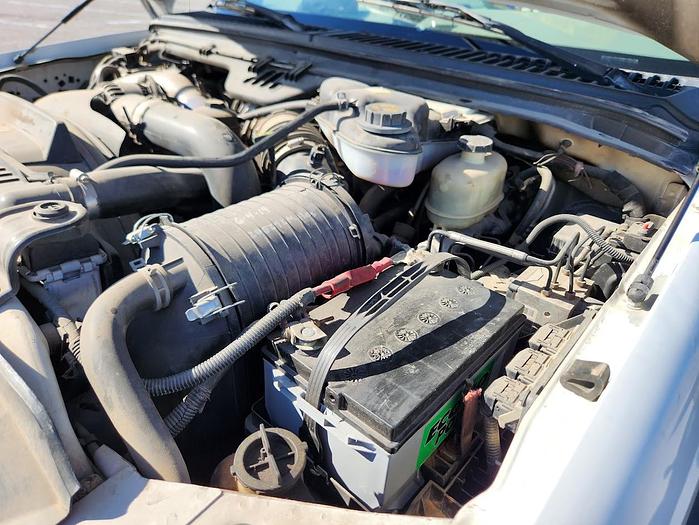 Used Ford F550 Bucket Truck with an Altec AT 237 Articulated and Telescoping