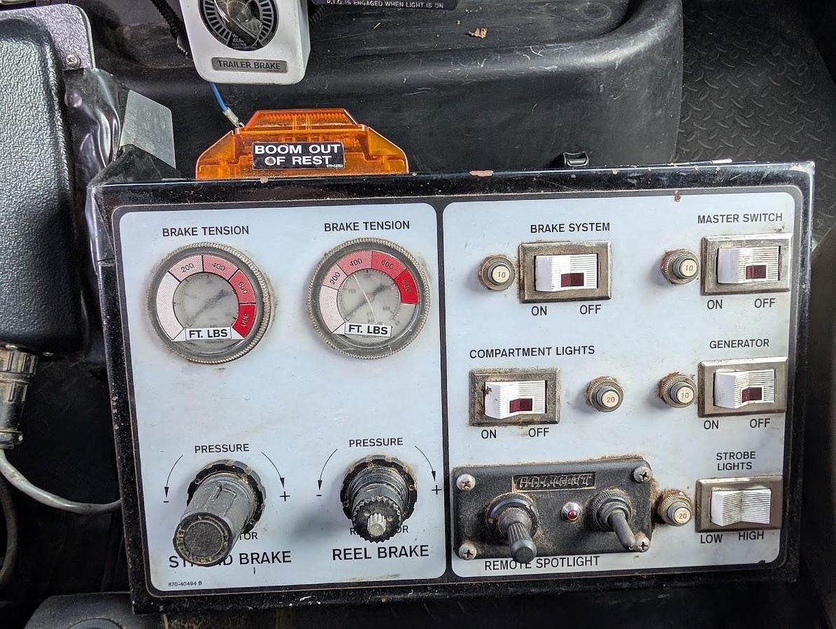 Used 2005 GMC 8500 Altec AT40C 40’ Telescoping Cable Placer with Reel Bar and Winder