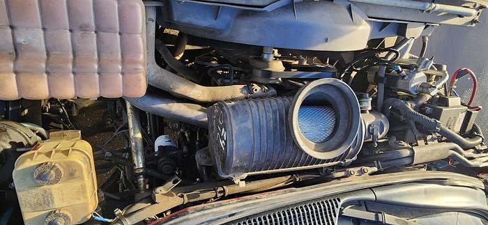 Used 2006 GMC 6500 20' Flatbed 36' Cleasby Roofing Conveyor Truck