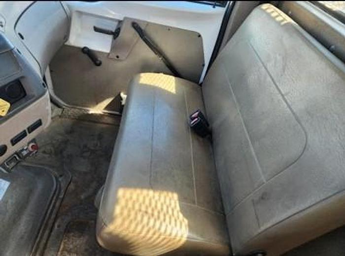 Used 2005 Sterling Cleasby 31' Roofing Conveyor Truck with Automatic Transmission