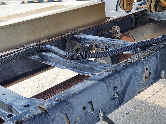 Used 2017 Ford F450 4x4 16' Scott Aluminum Tilt Flatbed with Knapheide Hoist Gas Engine