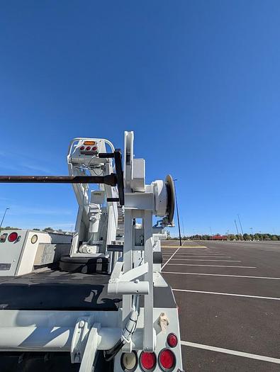 Used 2005 GMC 8500 Bucket Truck with an Altec AT40C Telescopic Cable Placer with Reel Bar and Winder