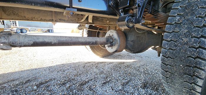 Used 2004 Ford 650 XL 4x2 Crew Cab Flatbed with 18' Bed