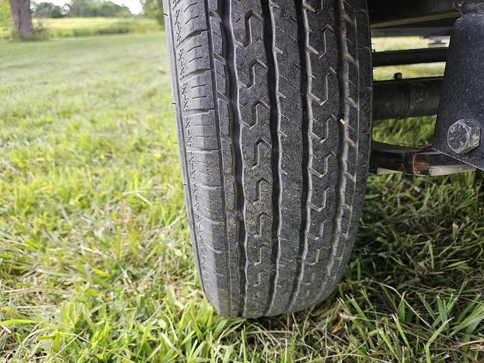 Used 2000 Sun Tracker Party Barge 22 Regency Edition 22' Pontoon