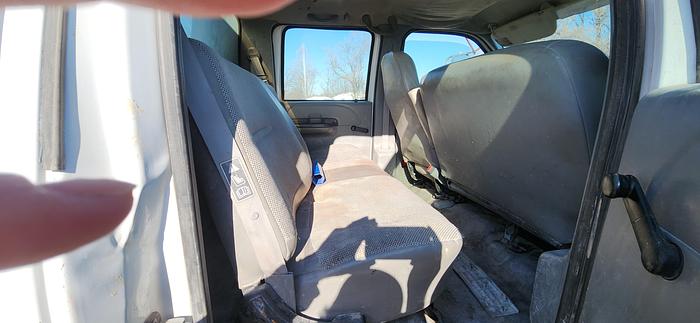 Used 2004 Ford 650 XL 4x2 Crew Cab Flatbed with 18' Bed