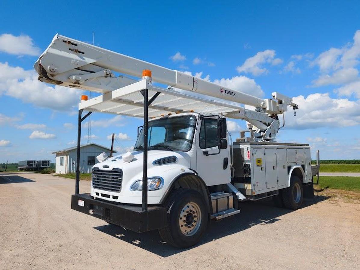 Used 2018 Freightliner M2