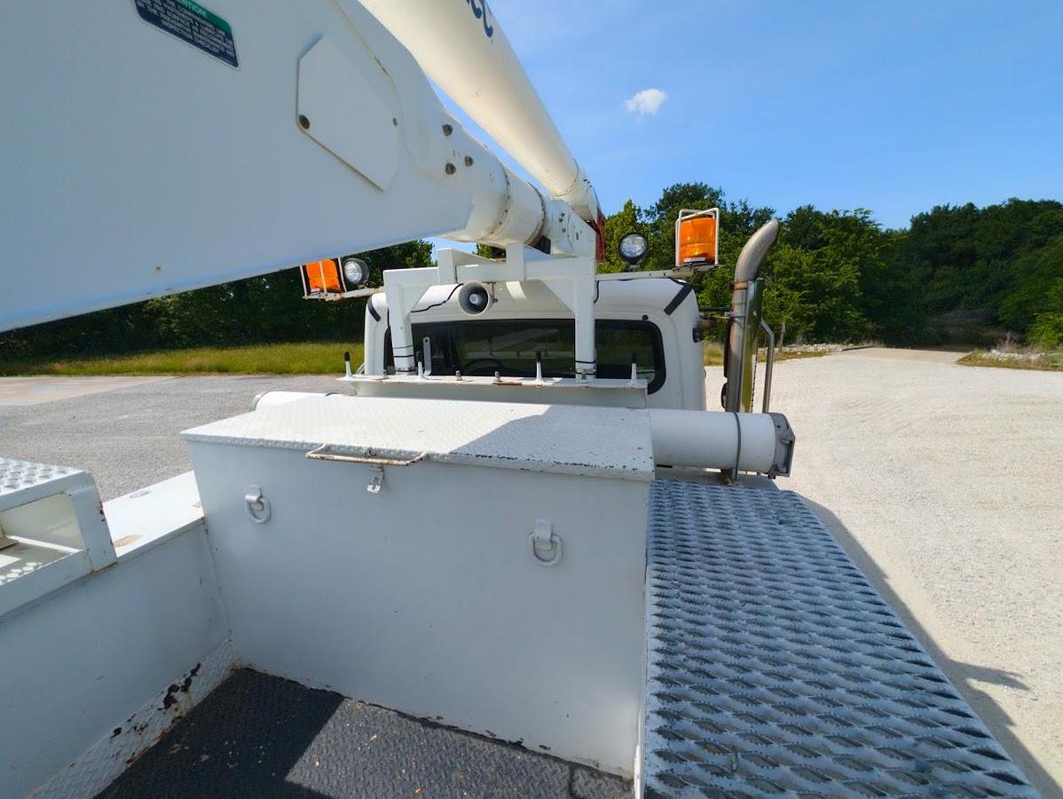 Used 2008 Freightliner M2 106 Altec AA755 60' Material Handling 2-man Bucket Articulated Insulated