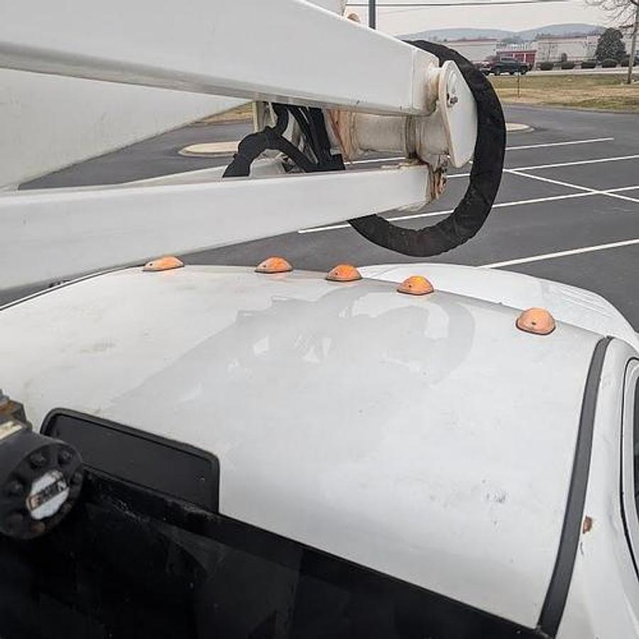 Used 2011 Dodge Ram 5500 Altec AT237 42' Articulated/Telescoping Non-insulated 