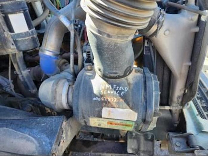 Used 2005 Sterling Cleasby 31' Roofing Conveyor Truck with Automatic Transmission