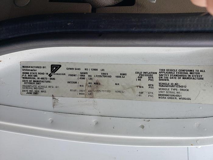 Used 2015 Chevrolet G-3500 Cutaway Cable Splicing Van Kohler Manhole Support System