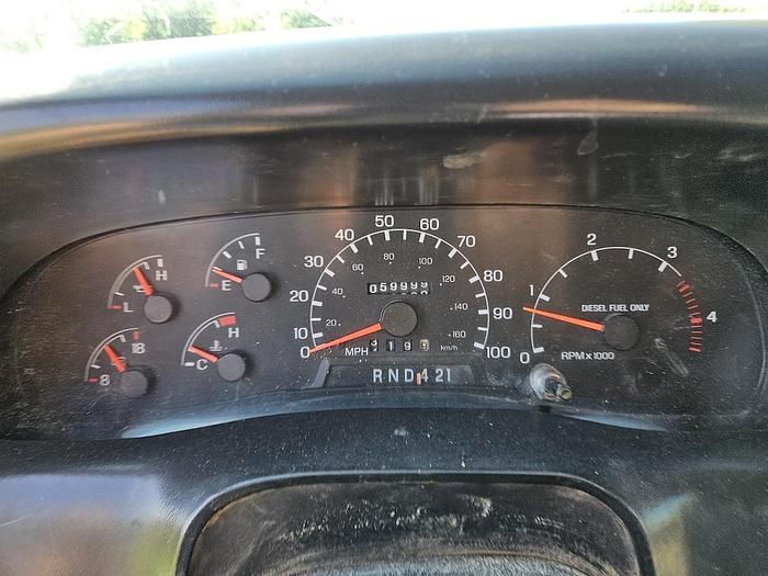 Used 2004 Ford 650 XL 4x2 Crew Cab Flatbed with 18' Bed