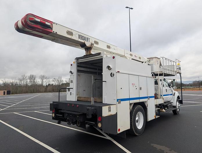 Used 2011 Ford F650XL 4x2 60' Versalift Forestry Bucket Truck