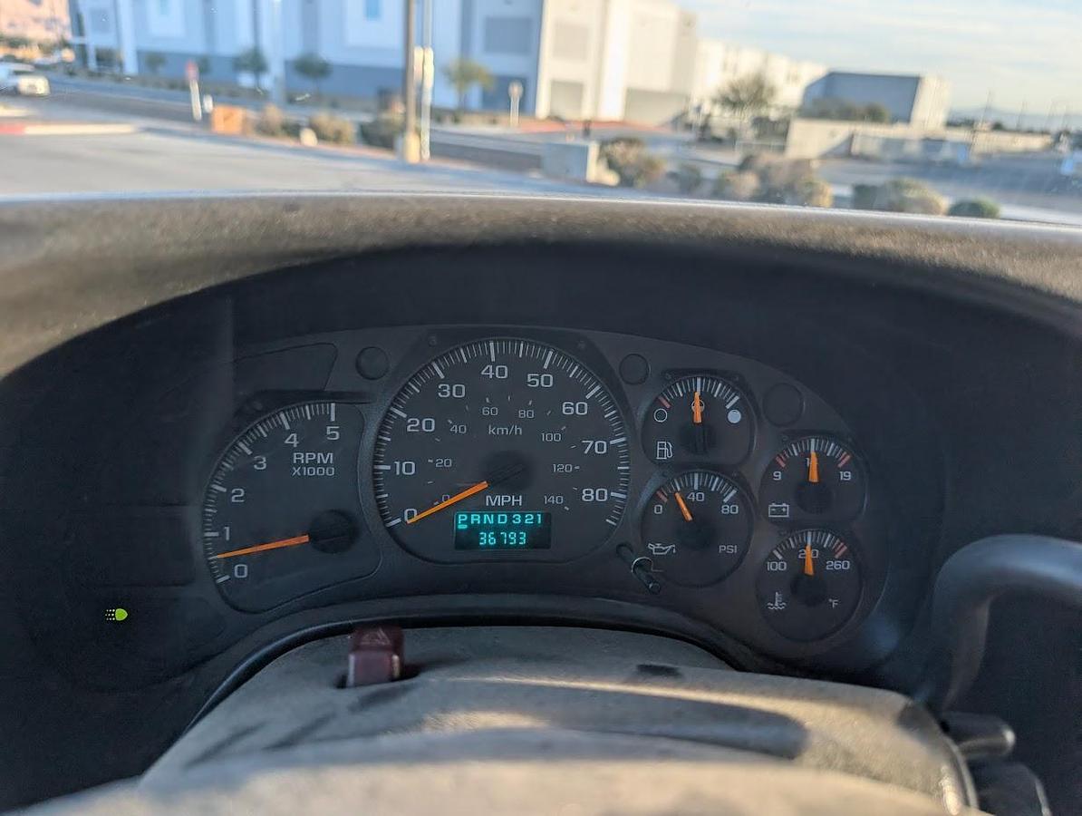 Used 2008 GMC 15' 6" Flatbed with Lift Gate