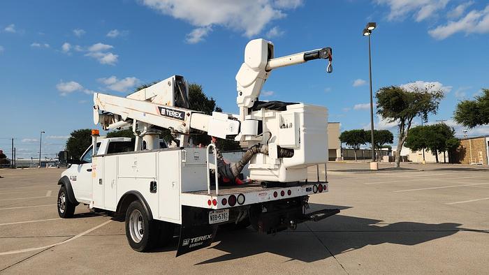 Used 2012 Dodge 5500 4x4 Terex Hi Ranger LTM40 45' Articulated/Telescoping Bucket with Material Handling Jib
