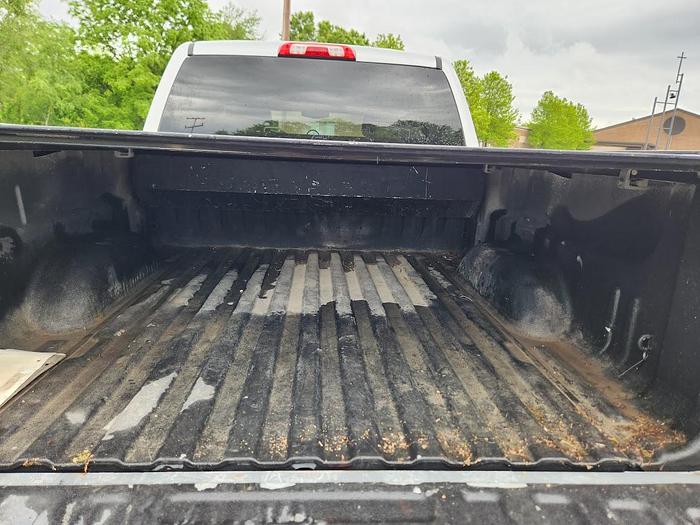 Used 2015 Chevrolet Silverado 1500 LT Crew Cab Pickup Truck with Hard Roll Bed Cover
