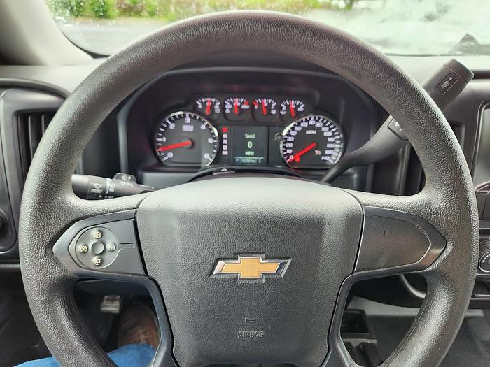 Used 2015 Chevrolet Silverado 1500 LT Crew Cab Pickup Truck with Hard Roll Bed Cover