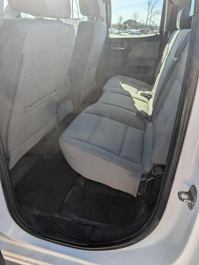 Used 2017 Chevrolet 2500 4x2 Crew Cab 8' Bed Goosneck Hitch