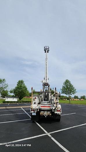 Used 2005 GMC 8500 Bucket Truck with an Altec AT40C Telescopic Cable Placer with Reel Bar and Winder