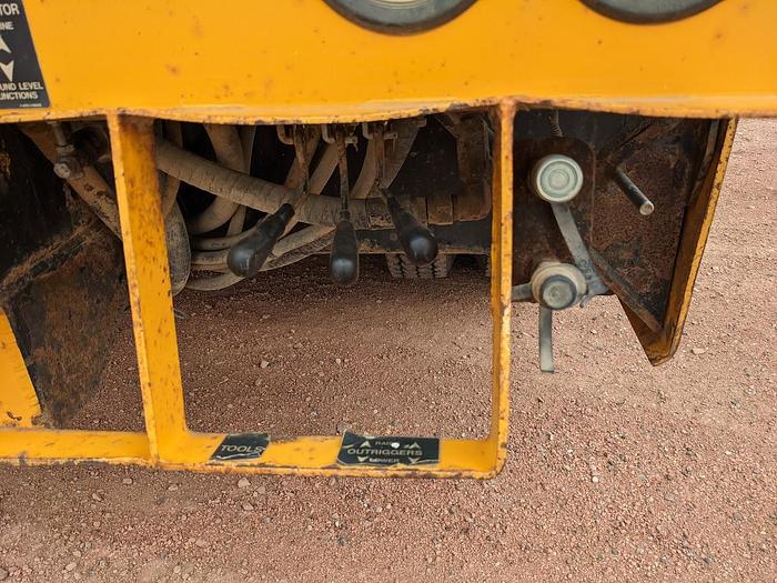 Used 2000 International 4900 Tandem Axle Flatbed Altec A65 70' Articulated Bucket truck